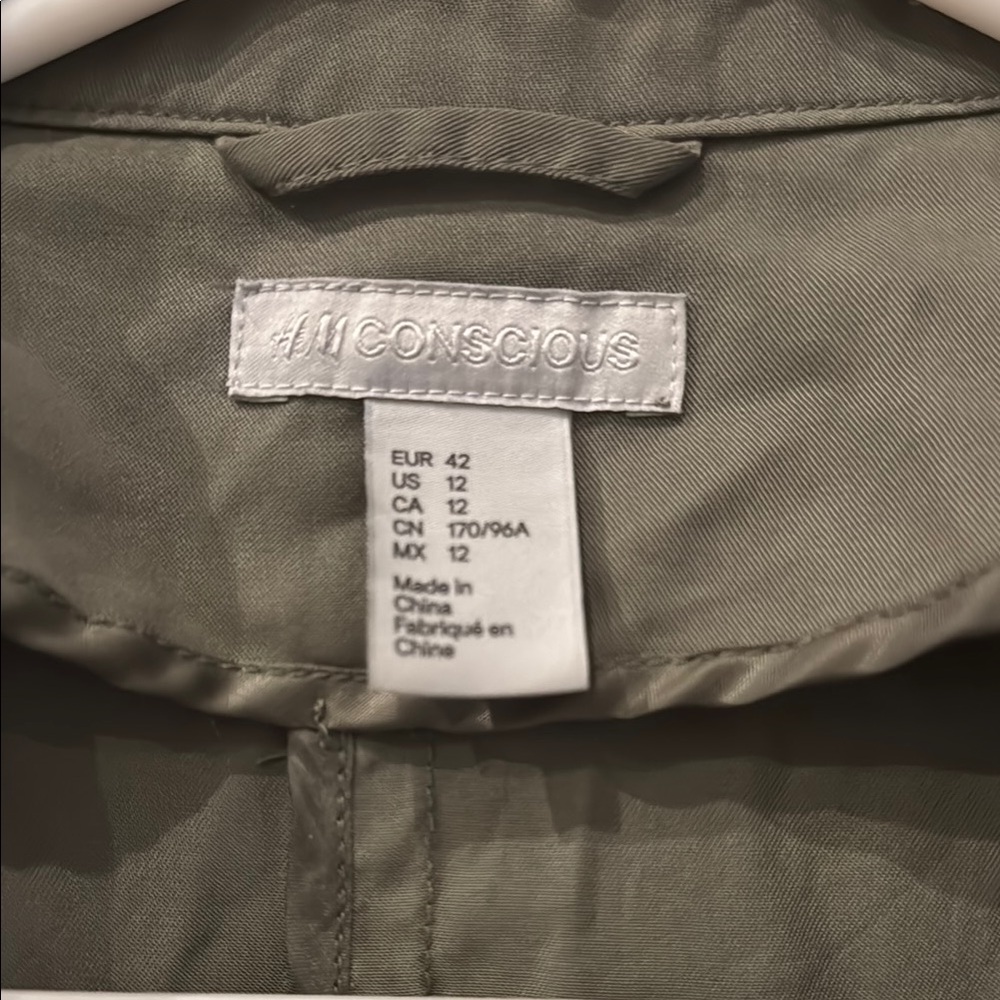 Green Utility Jacket - Picture 2 of 3